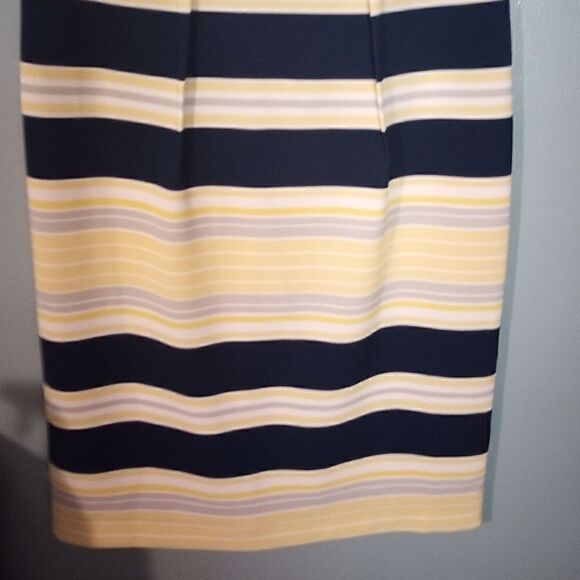 Shelby + Palmer sleeveless striped midi dress with belt - Picture 4 of 13